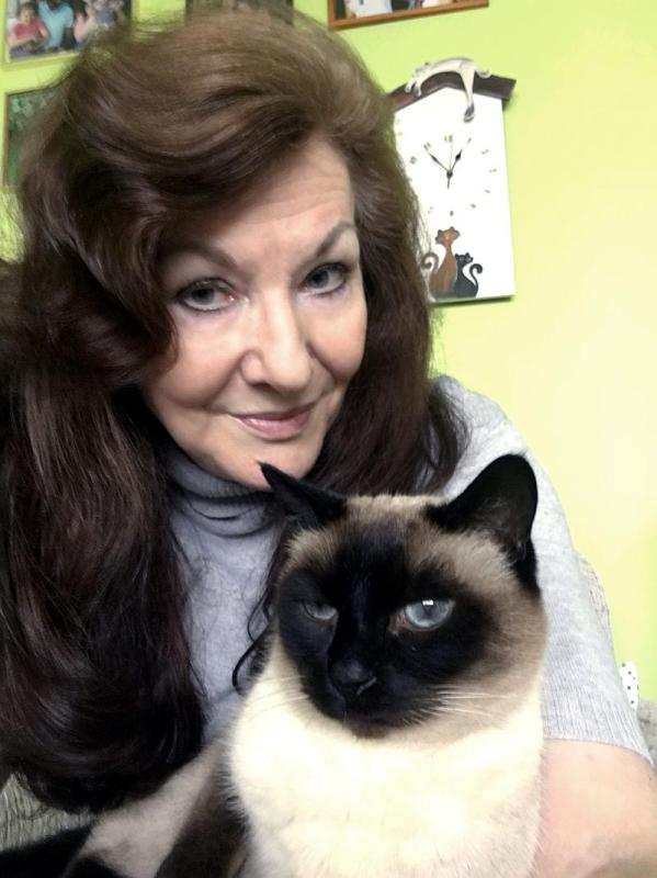 Cineczka21 uploaded   12  day/s  ago