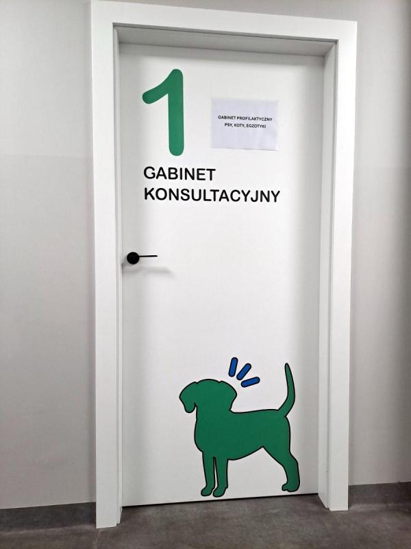 Cineczka21 uploaded   1  day/s  ago