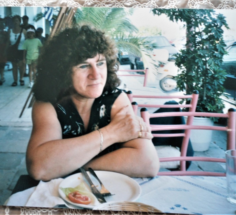 erna63 uploaded   1 year/s ago