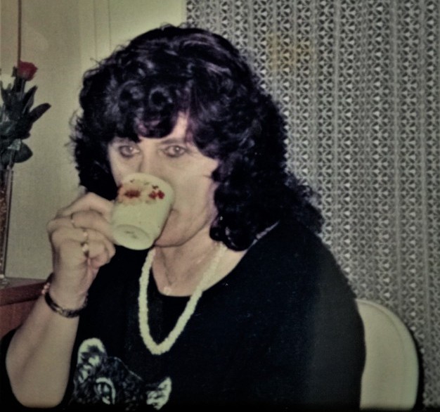 erna63 uploaded   1 year/s ago