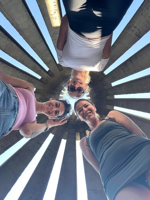 zoza1958 uploaded   233  day/s  ago