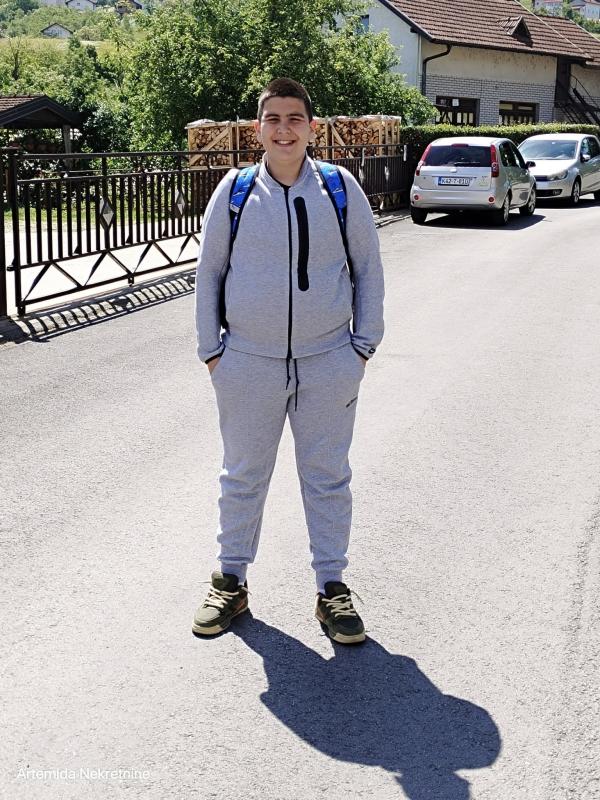 zoza1958 uploaded   226  day/s  ago